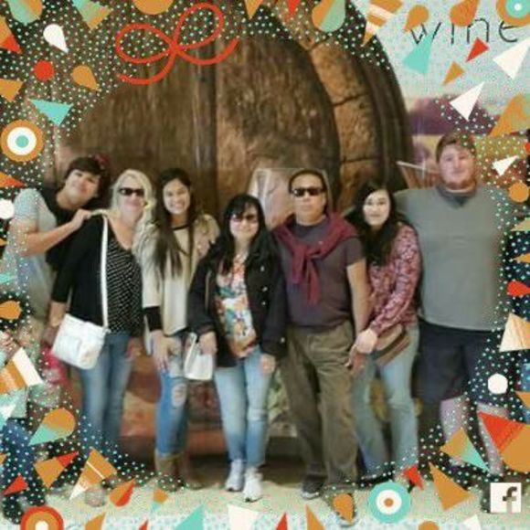 Meet your Posher, Laura - Picture 1 of 1